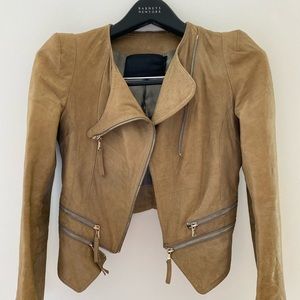 Stylish Beige Leather Jacket
